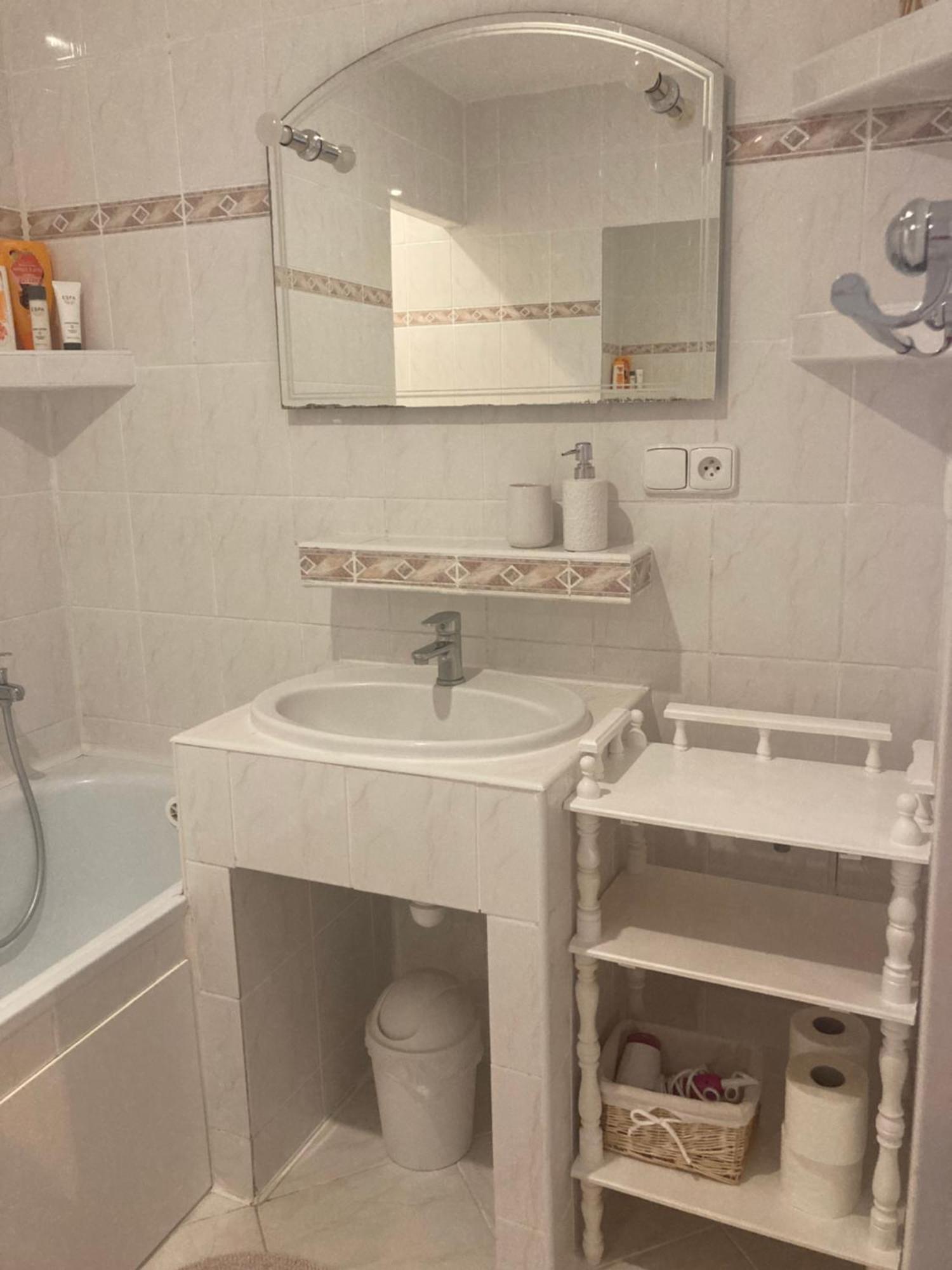 Utulny Apartman Blizko Centra Michalovce Exterior photo